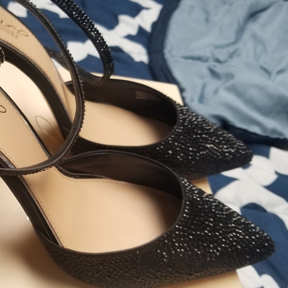 Jewel Badgley Mischka Jailene pumps - Picture 2 of 5